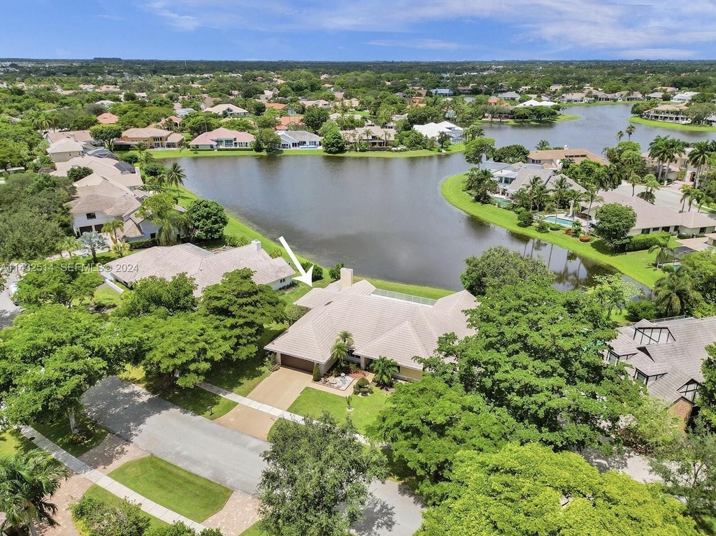 4495 Woodfield Boulevard - Photo 36