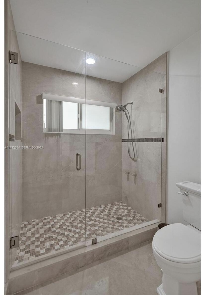 4495 Woodfield Boulevard - Photo 30
