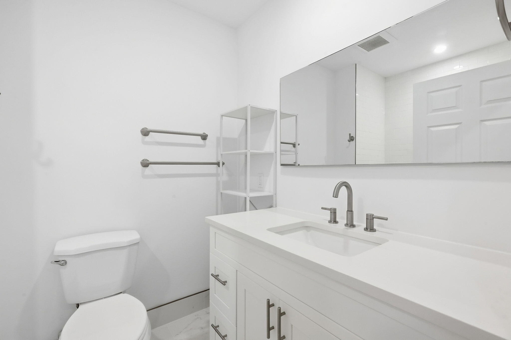 5203 N Flagler Drive - Photo 21