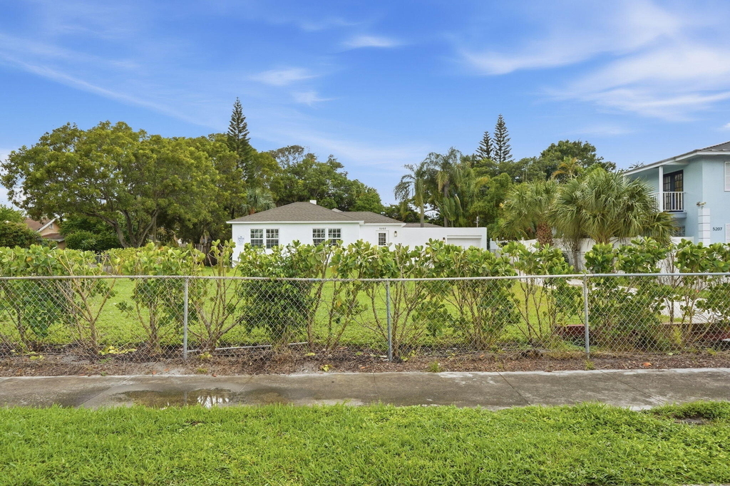5203 N Flagler Drive - Photo 12