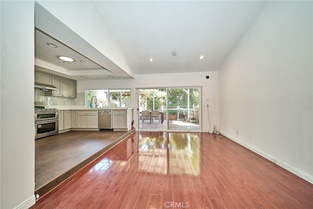 24217 Afamado - Photo 6