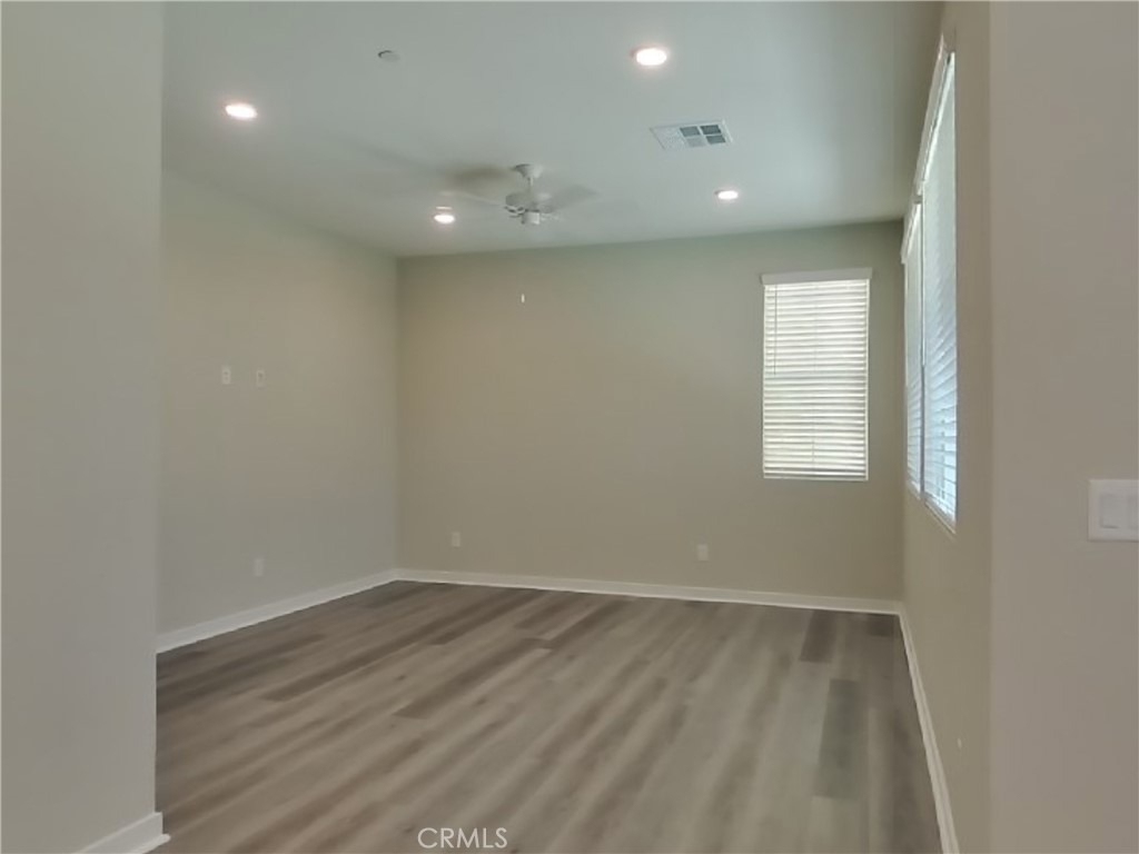 31720 Willowood Way - Photo 0