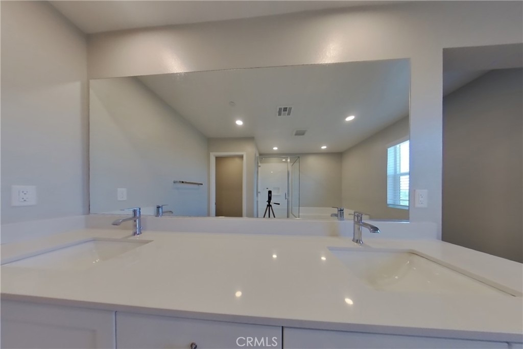 31677 Rosetta Street - Photo 4