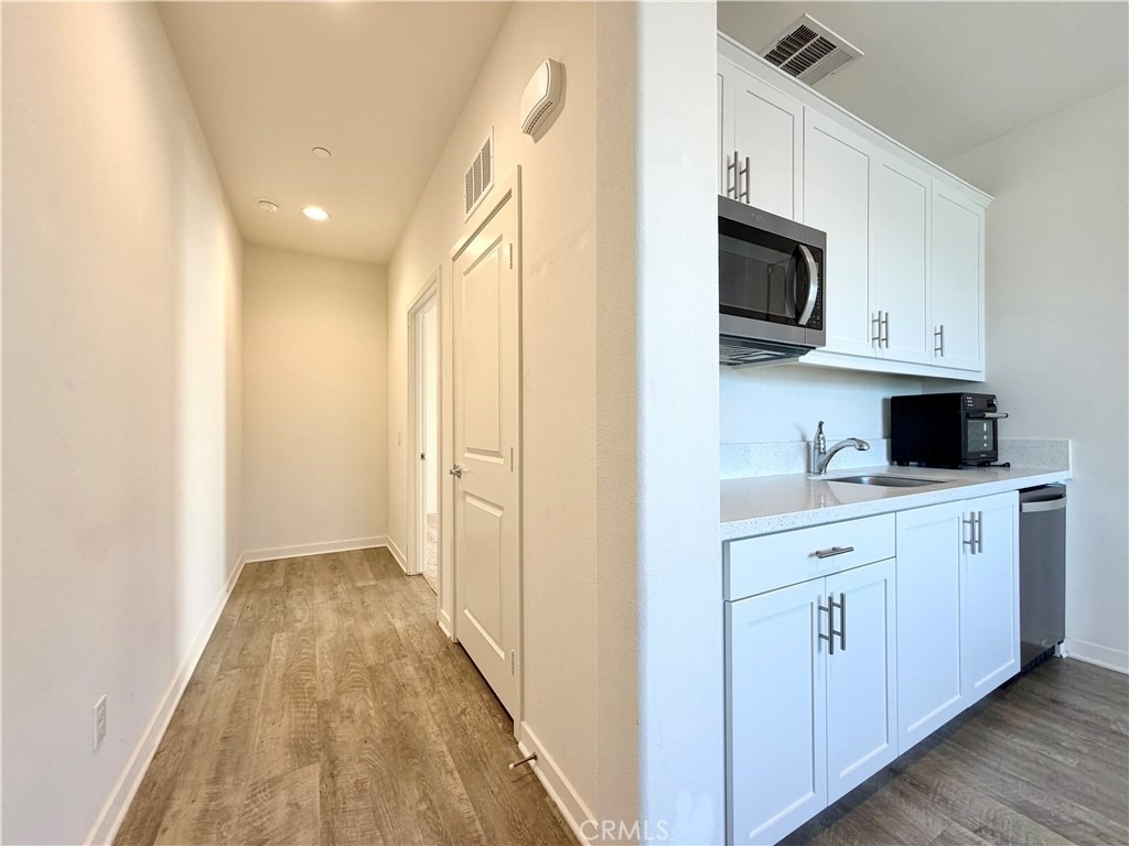 30411 Ridgecrest Avenue - Photo 5