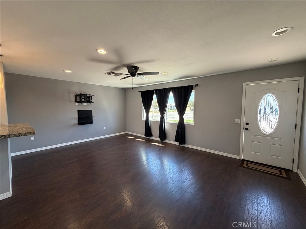 499 N 10th - Photo 7