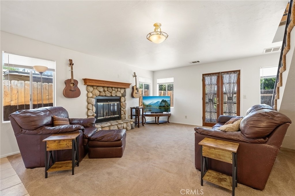 17640 Brightman Avenue - Photo 8