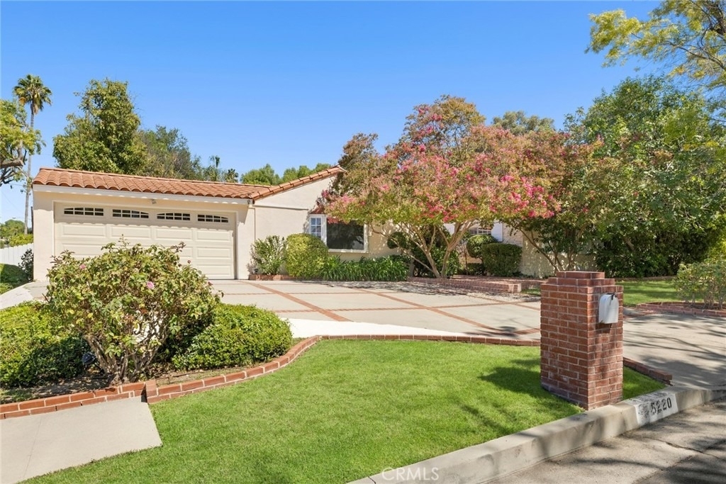 5220 Collier Place - Photo 1