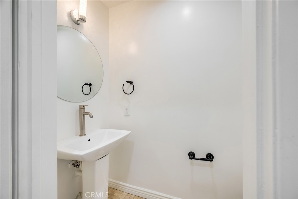 7126 Atheling Way - Photo 10