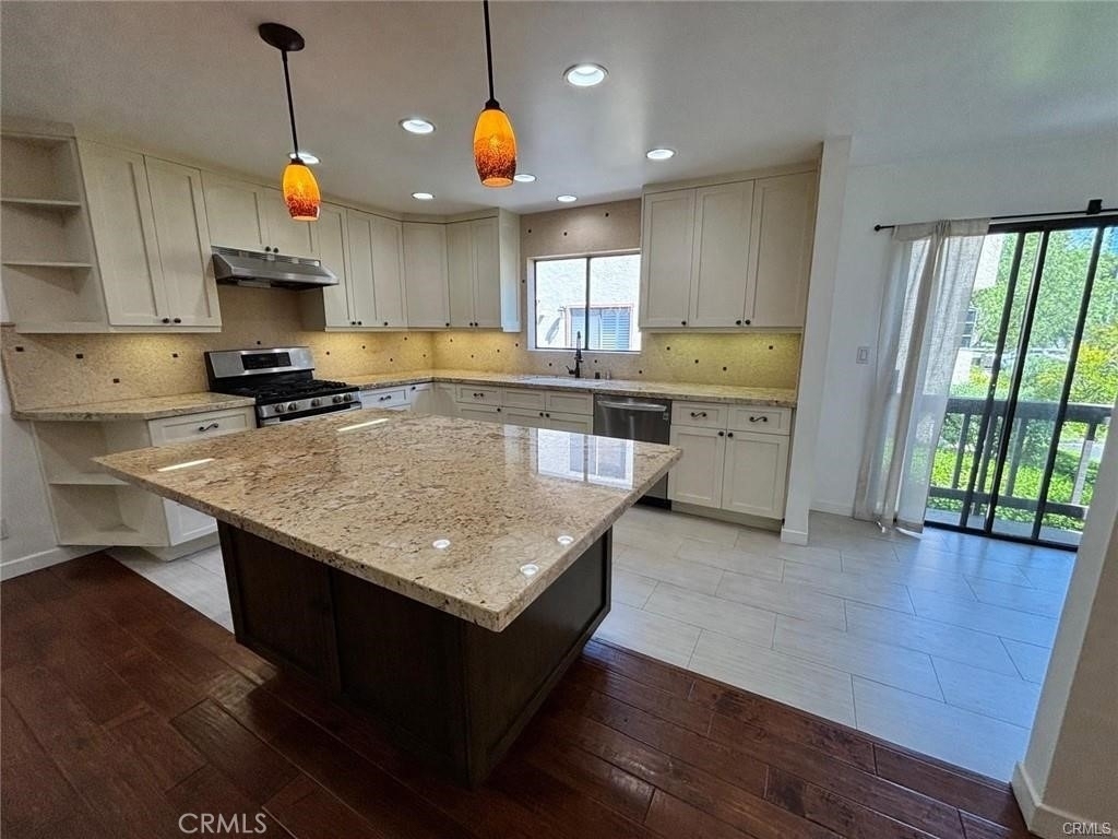 21730 Marylee Street - Photo 5