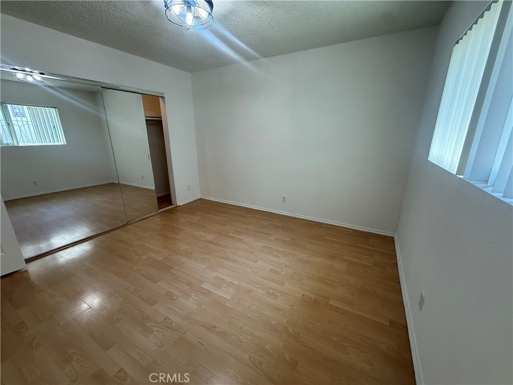 331 Cameron Place - Photo 6