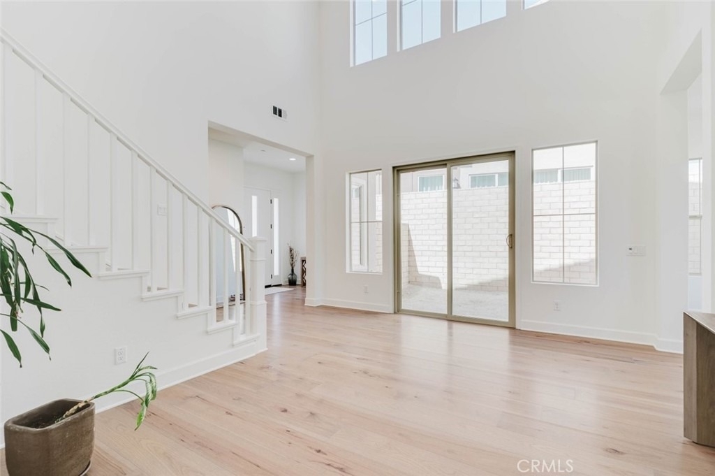 11716 Canoga Avenue - Photo 10