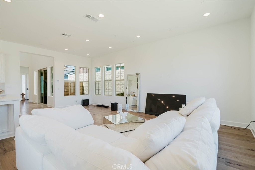 11716 Canoga Avenue - Photo 17