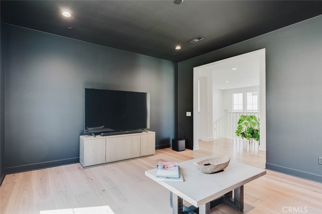 11716 Canoga Avenue - Photo 39