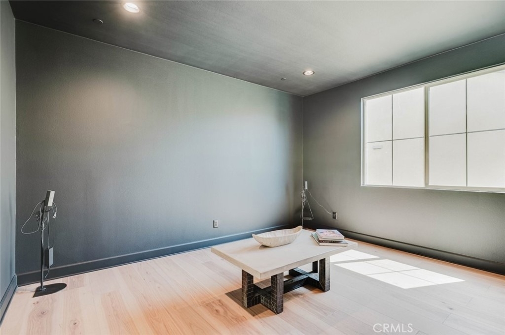 11716 Canoga Avenue - Photo 38