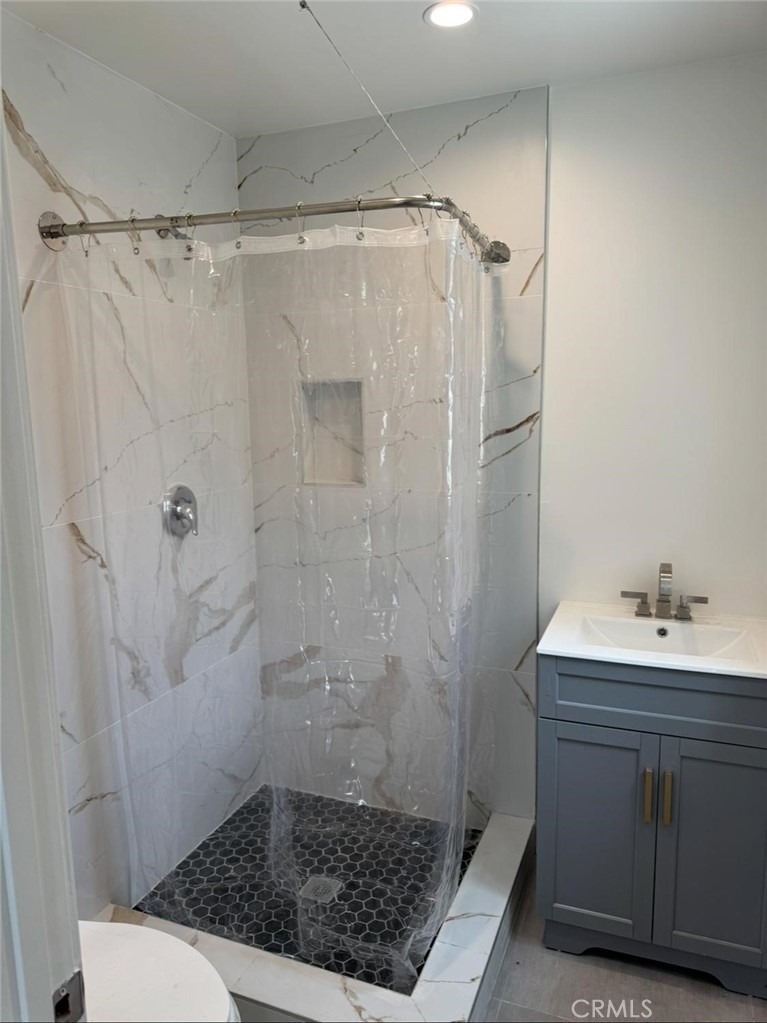 5138 Newcastle - Photo 7