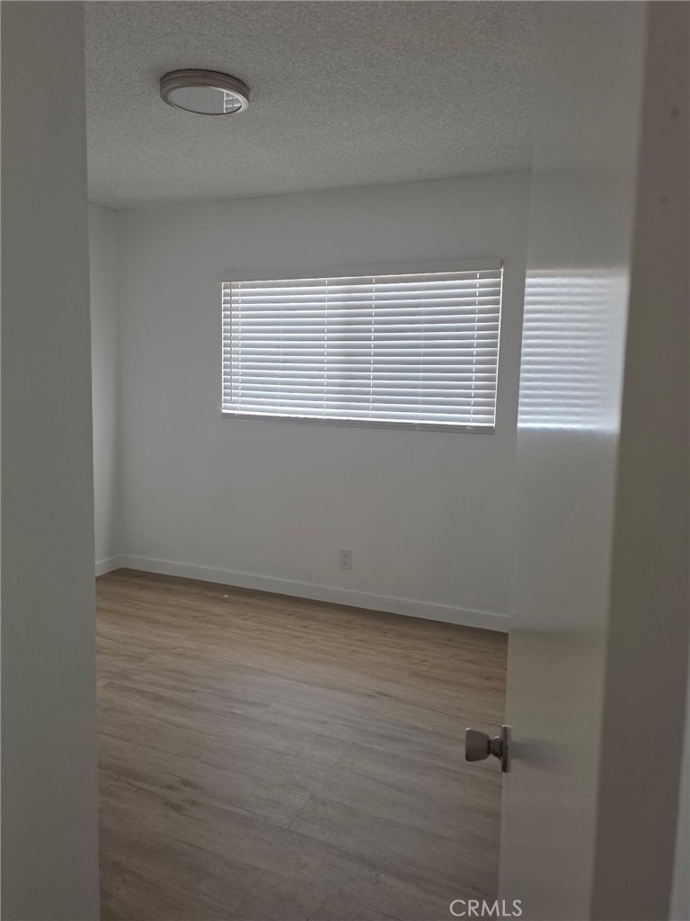40655 11th W - Photo 4