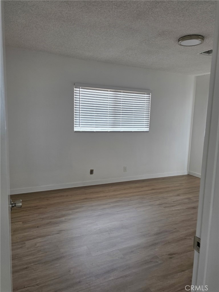 40655 11th W - Photo 6
