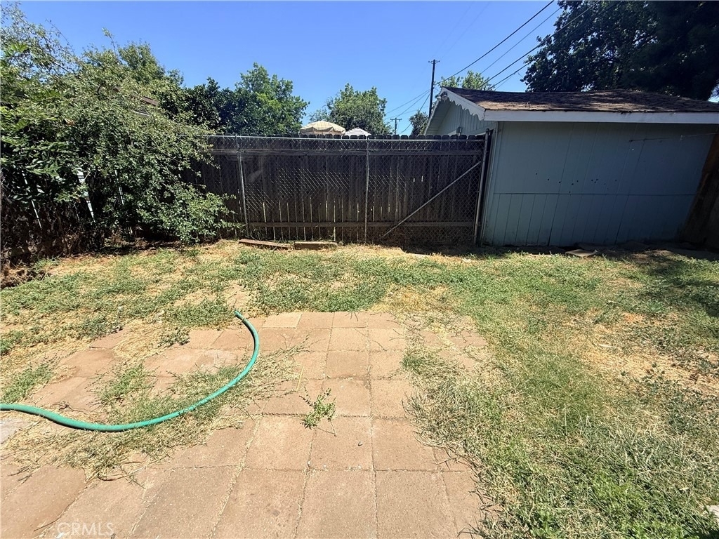 885 E 7th Avenue - Photo 14