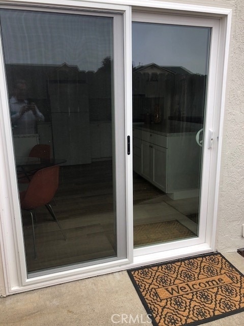 1721 Ocean Street - Photo 2