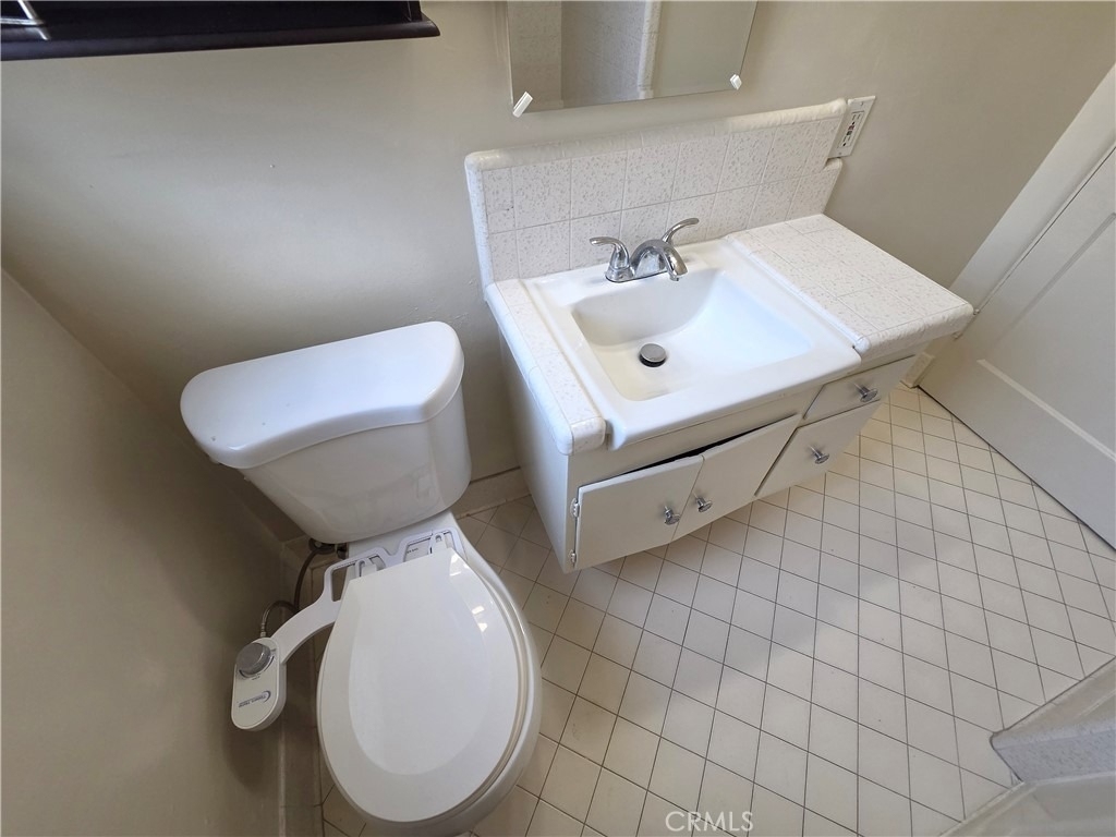 519 S Columbus Avenue - Photo 12