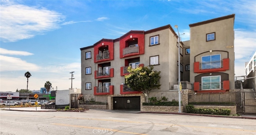 11124 Burbank Street - Photo 42