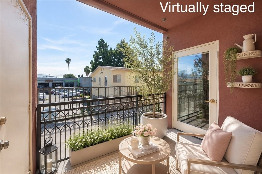 11124 Burbank Street - Photo 29