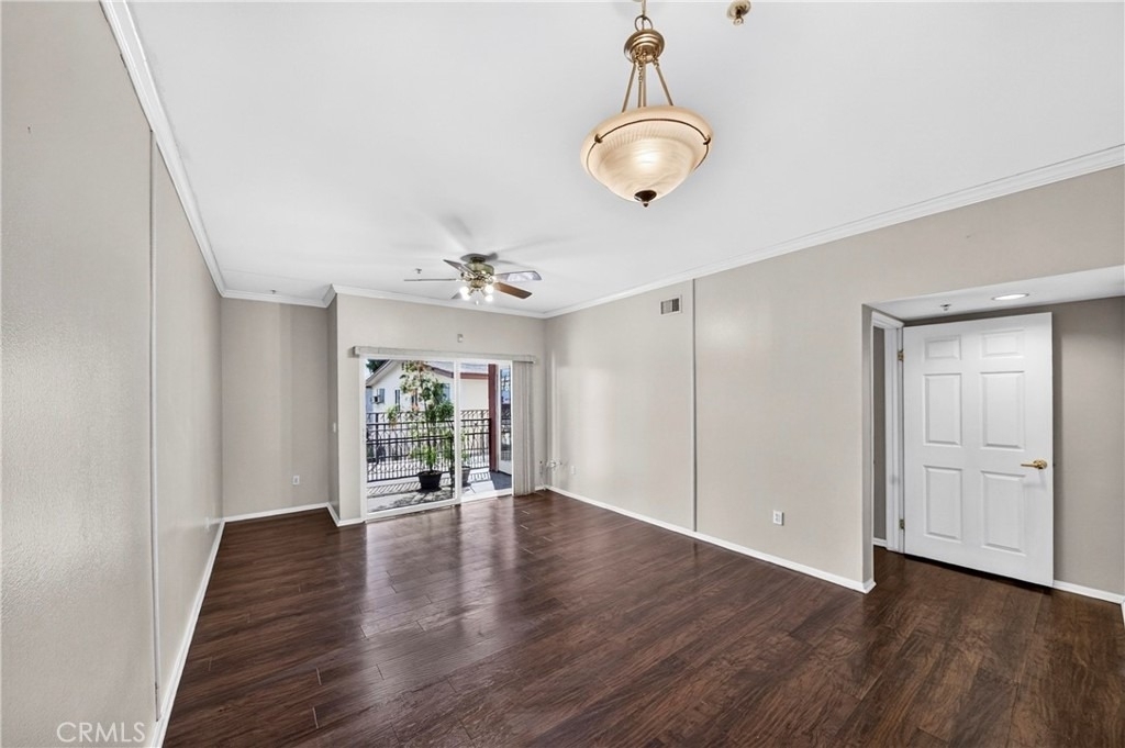 11124 Burbank Street - Photo 12