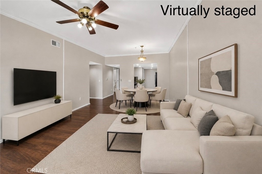 11124 Burbank Street - Photo 8