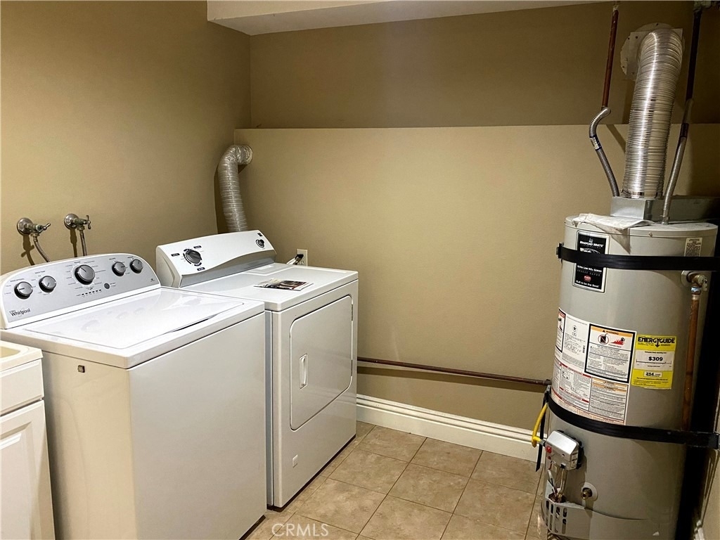 2800 Plaza Del Amo - Photo 4