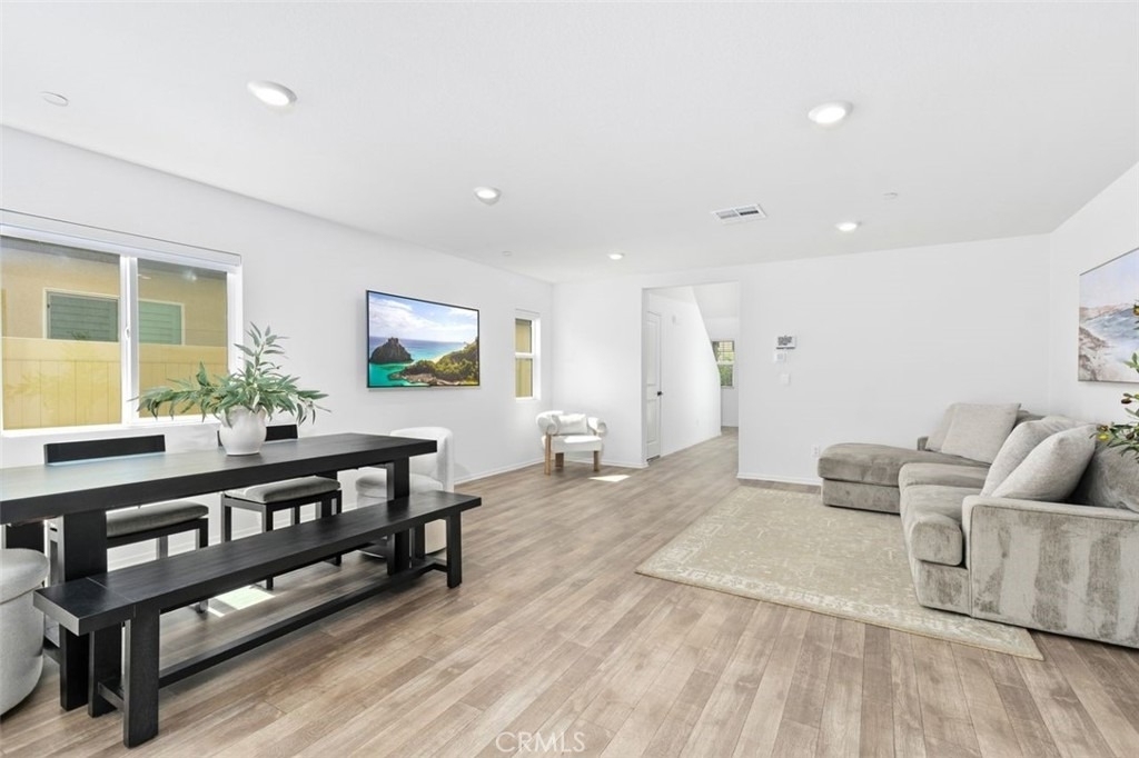 28876 Camaro Drive - Photo 3