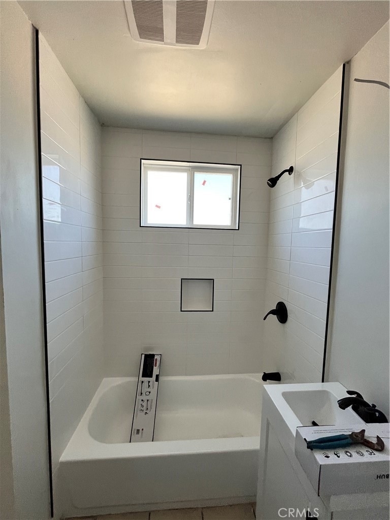 2844 Ardmore - Photo 3