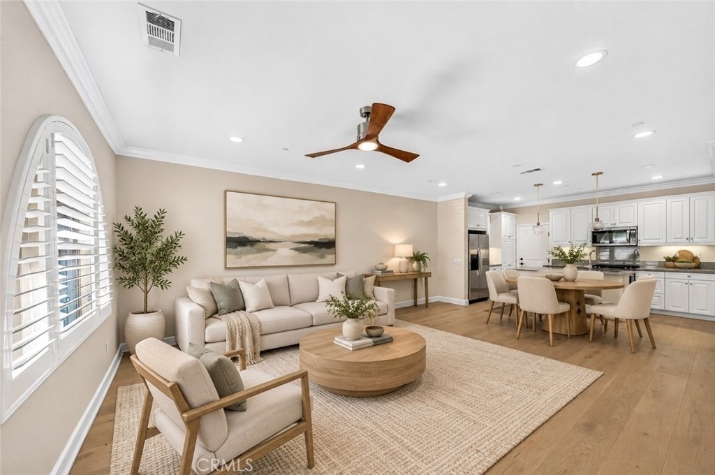 363 Lucia Lane - Photo 5