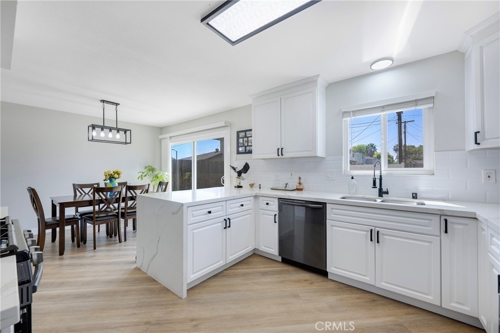 5154 Merril Avenue - Photo 15