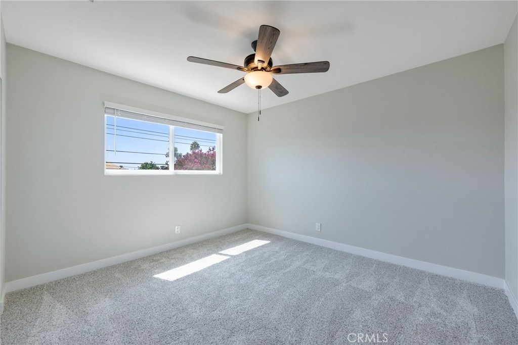5154 Merril Avenue - Photo 23