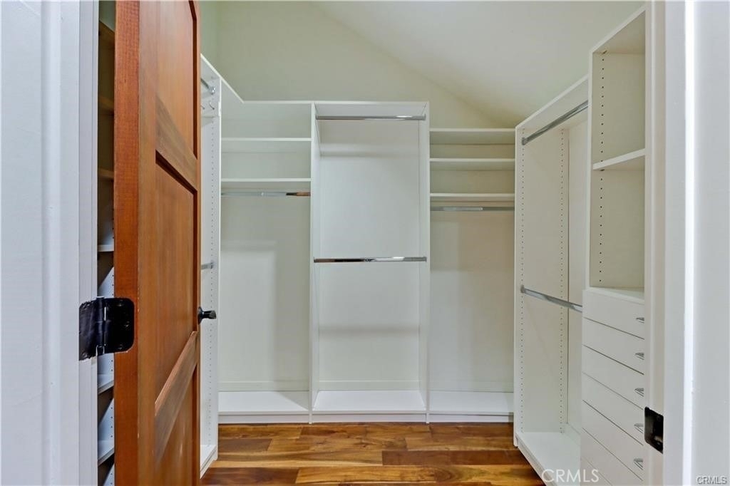 130 N Vermont - Photo 13