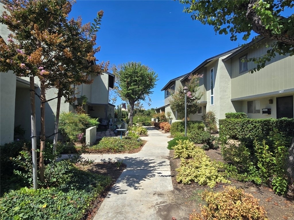 5475 Cajon - Photo 0