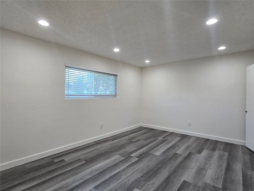 5475 Cajon - Photo 5