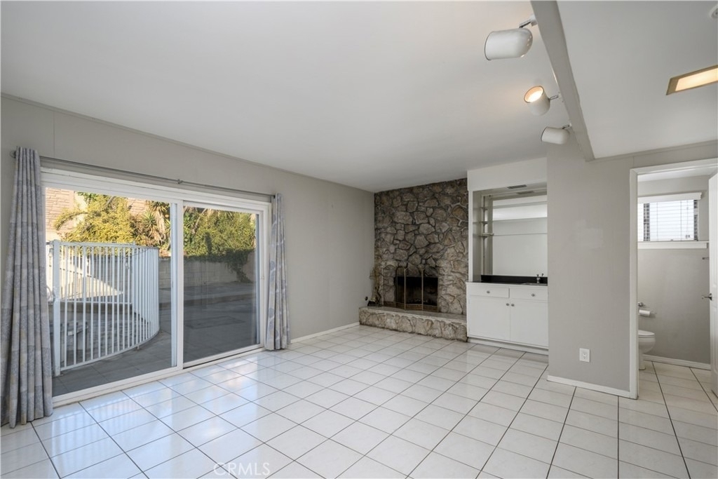 714 W Avenida De La Merced - Photo 12