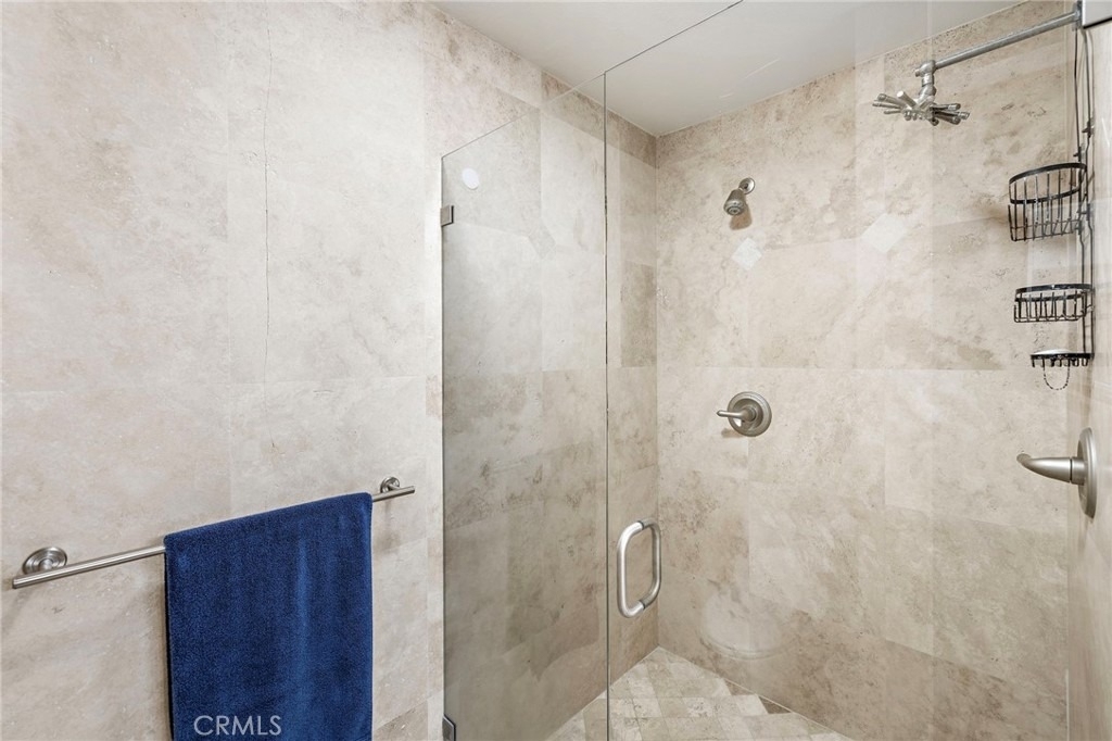 320 Encino Lane - Photo 19