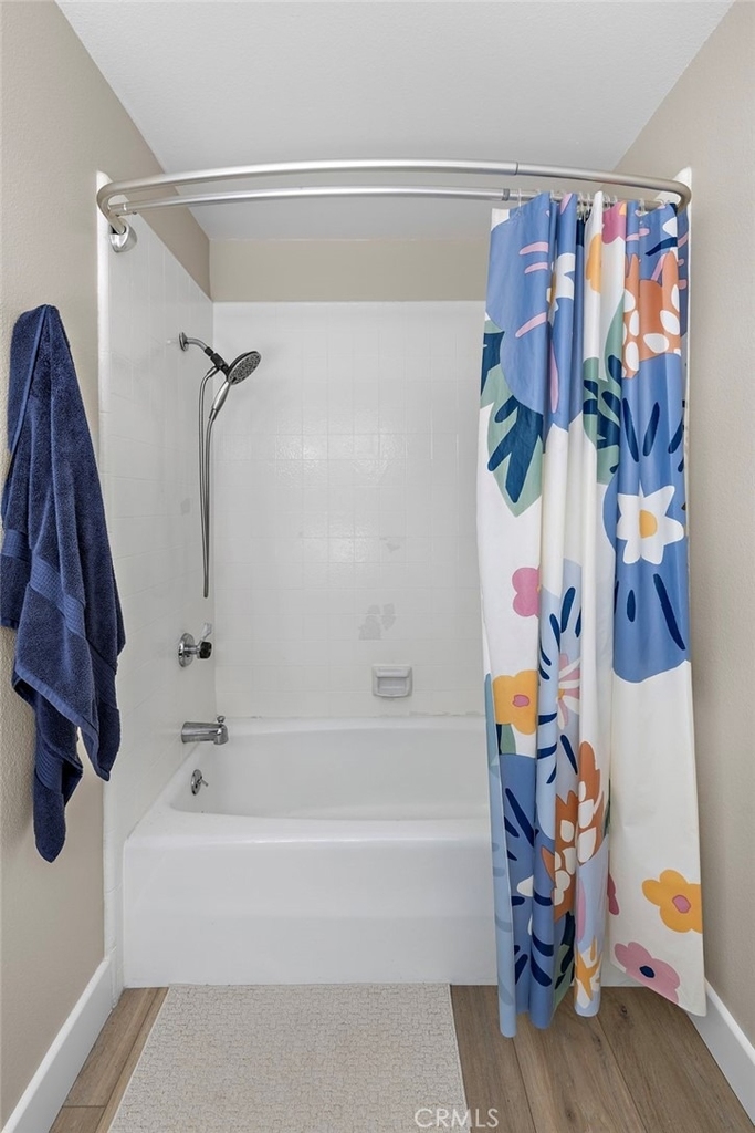 320 Encino Lane - Photo 32