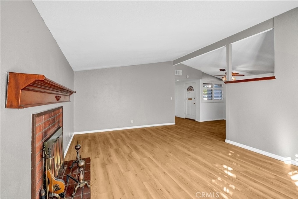502 S Broder - Photo 5