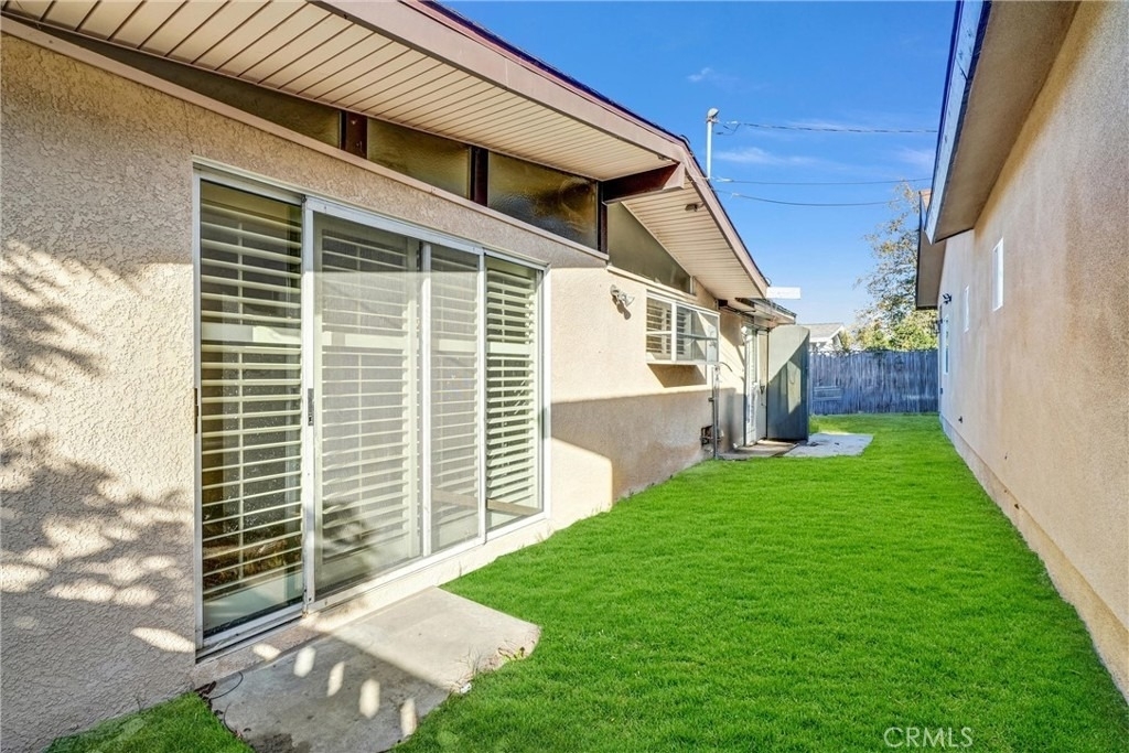502 S Broder - Photo 21