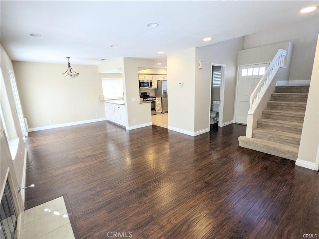 10 Santa Clara Street - Photo 0