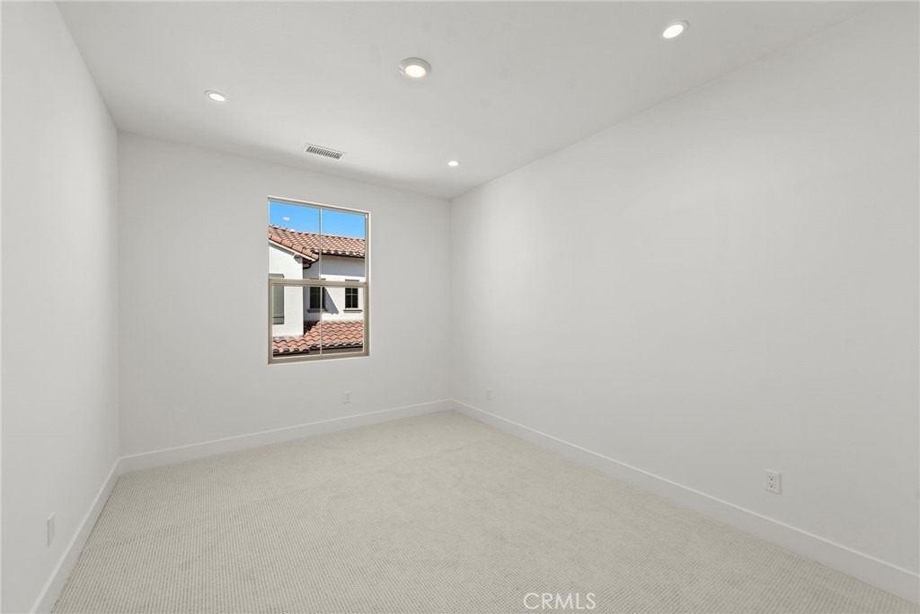 122 Eversedge - Photo 15
