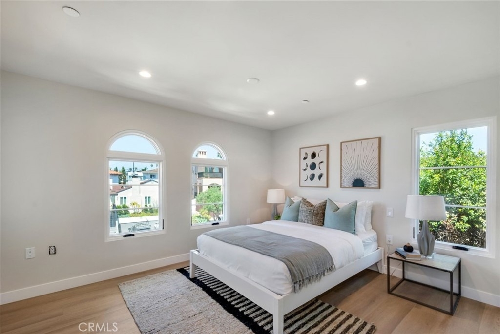 501 Elena Lane - Photo 32