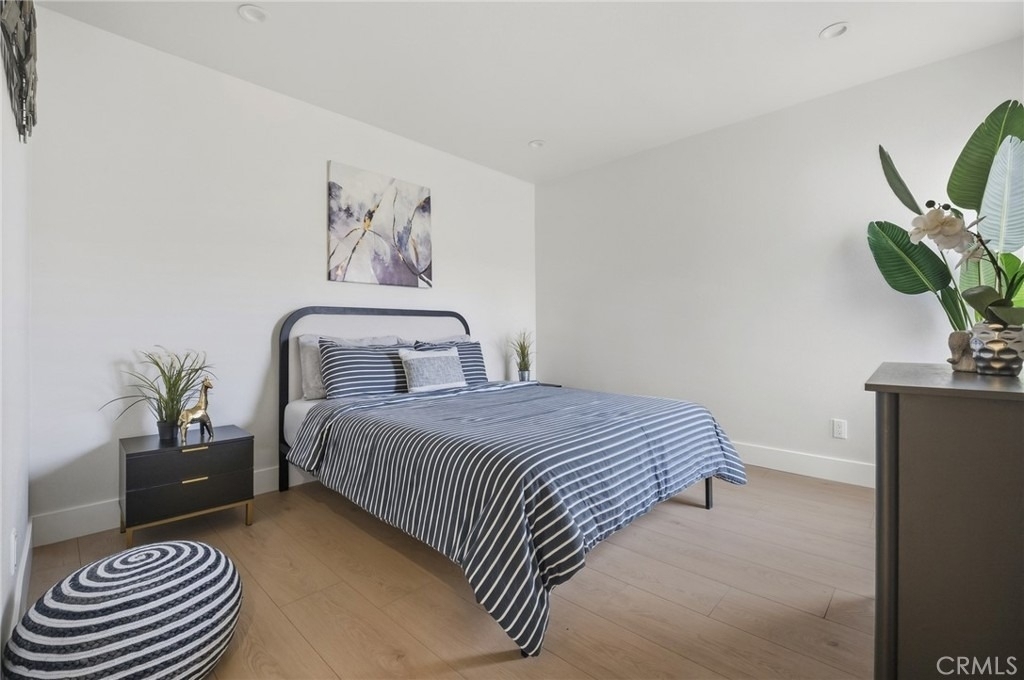 345 E Janice Street - Photo 6