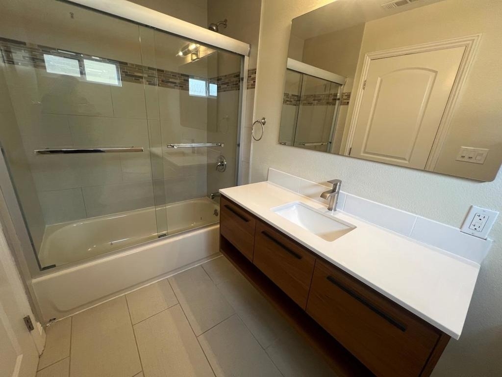 388 W Virginia Street - Photo 8