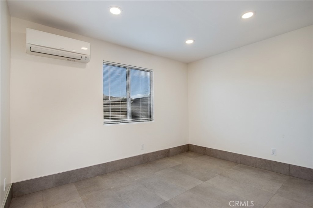 7412 Deer Trail - Photo 11