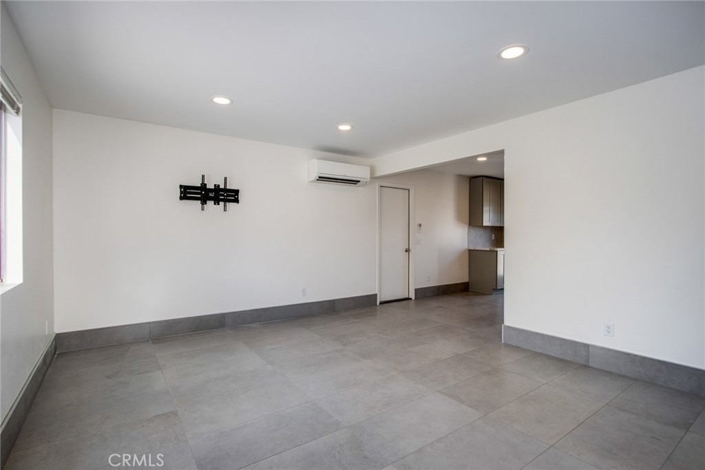 7412 Deer Trail - Photo 6
