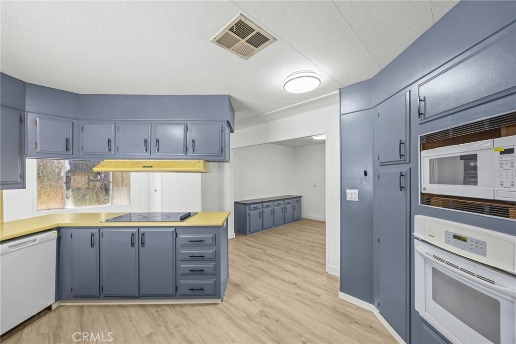 24040 Wheatfield - Photo 10